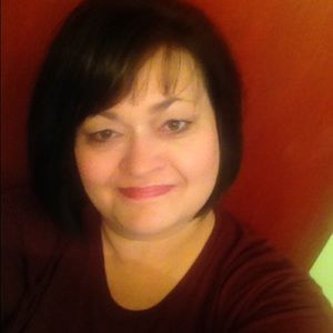 Meet your Posher, Angie